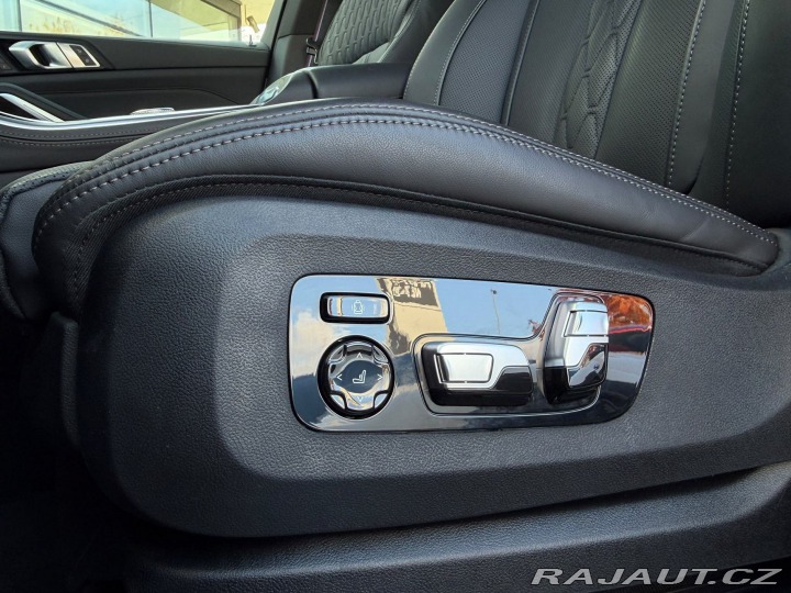 BMW X5 xDrive40i 2025