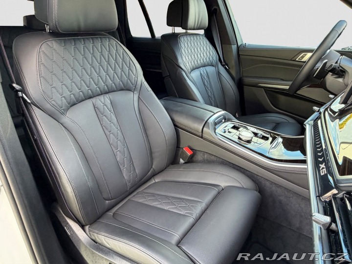 BMW X5 xDrive40i 2025