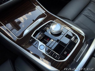 BMW X5 xDrive40i 2025