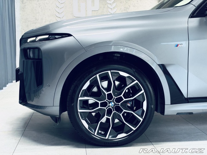BMW X7 40xd*CAR*TAŽ*NEZ.TOP*NAT. 2026