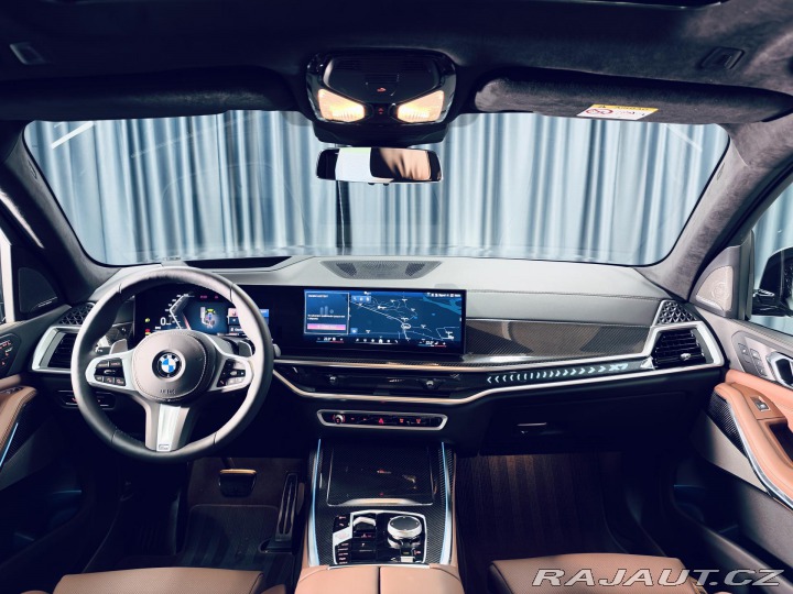 BMW X7 40xd*CAR*TAŽ*NEZ.TOP*NAT. 2026