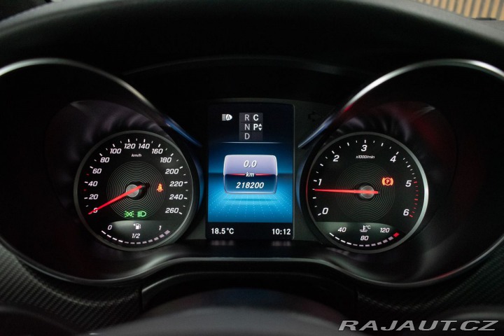 Mercedes-Benz V Long 300d 4MATIC*TAŽNÉ*ČR 2021