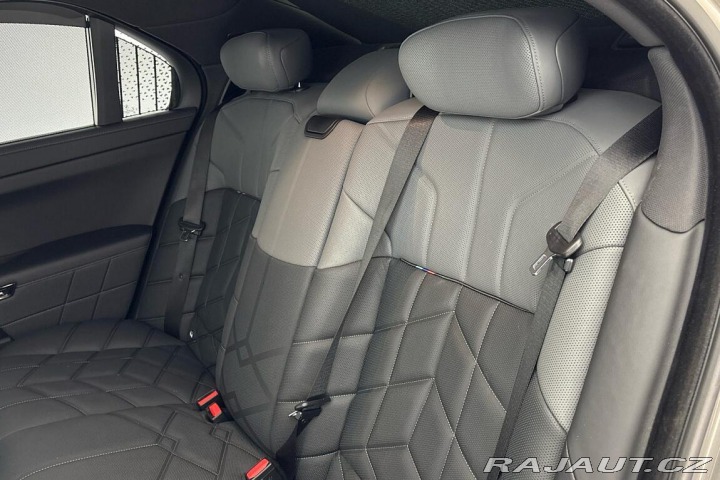 BMW 7 řady 7 | M760e xDrive 2023