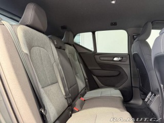 Volvo XC40 B3 2.0L 163 HP AT7 FWD CO 2026