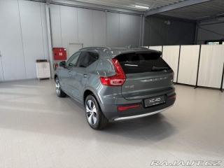 Volvo XC40 B3 2.0L 163 HP AT7 FWD CO 2026