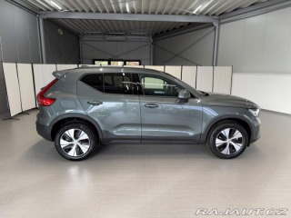 Volvo XC40 B3 2.0L 163 HP AT7 FWD CO 2026