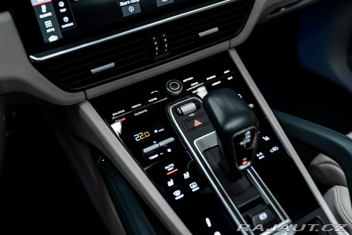 Porsche Cayenne Turbo 2019