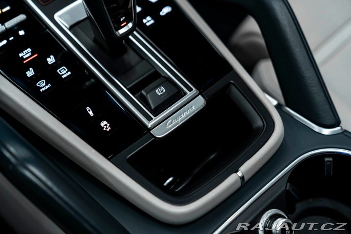 Porsche Cayenne Turbo 2019