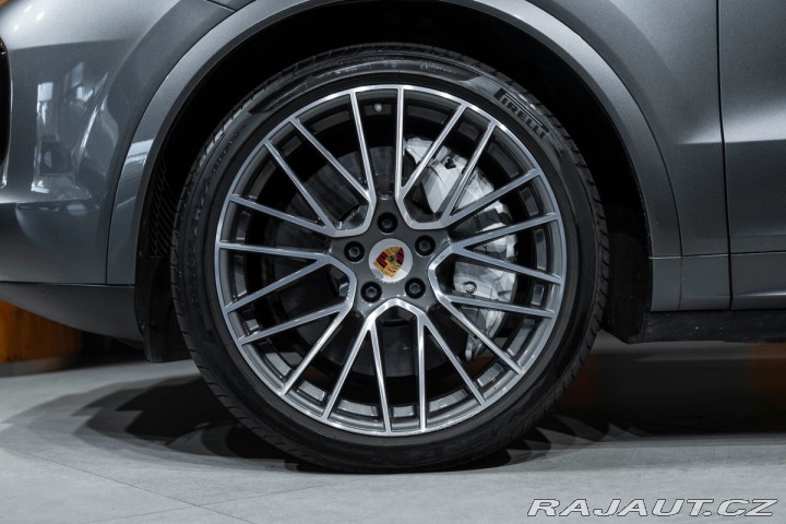 Porsche Cayenne Turbo 2019
