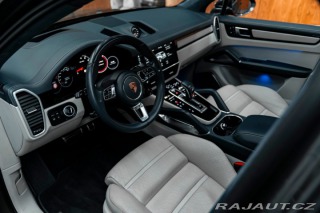 Porsche Cayenne Turbo 2019