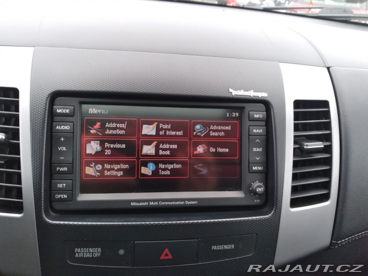 Mitsubishi Outlander 2.2 DI-D AWD AT 7 MÍST 2010