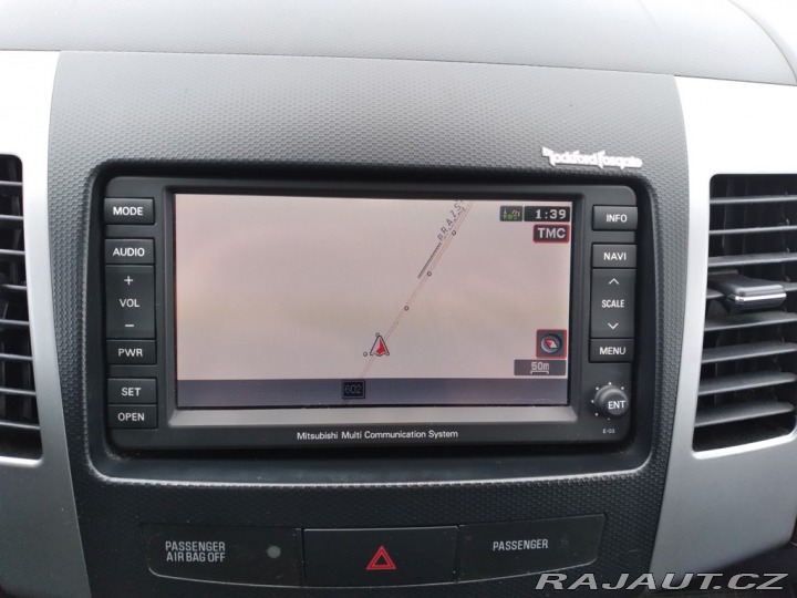 Mitsubishi Outlander 2.2 DI-D AWD AT 7 MÍST 2010