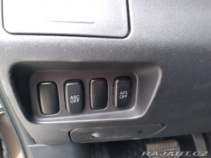 Mitsubishi Outlander 2.2 DI-D AWD AT 7 MÍST 2010