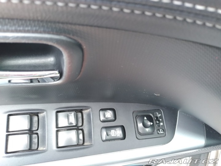 Mitsubishi Outlander 2.2 DI-D AWD AT 7 MÍST 2010