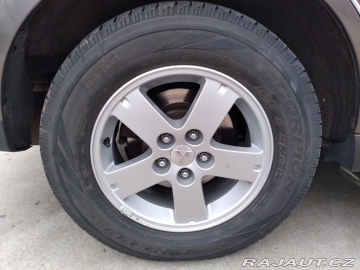 Mitsubishi Outlander 2.2 DI-D AWD AT 7 MÍST 2010