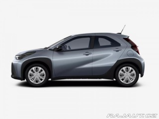 Toyota Aygo 1.5HEV Active 1800