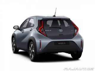 Toyota Aygo 1.5HEV Comfort 1800