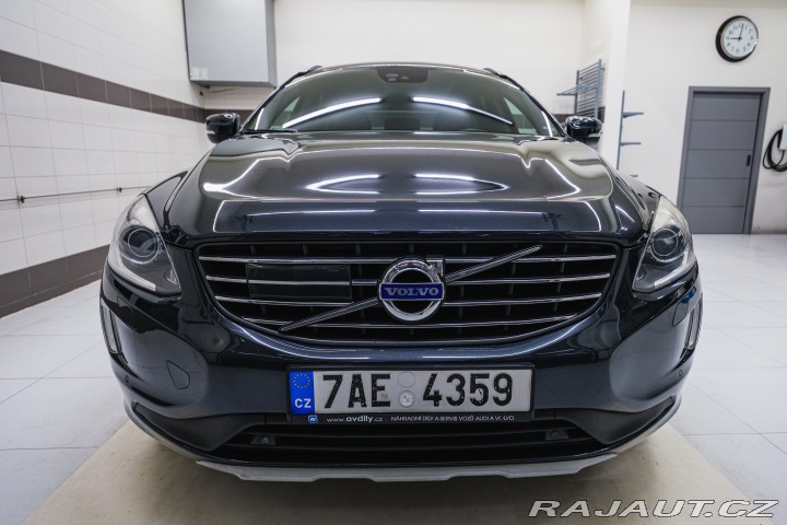 Volvo XC60 D4 140kW INSCRIPTION 2017