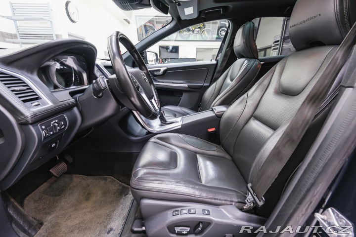 Volvo XC60 D4 140kW INSCRIPTION 2017