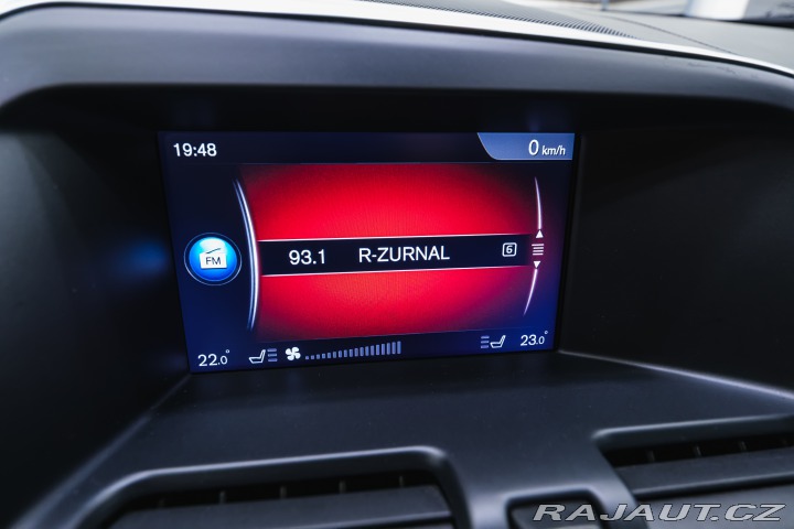 Volvo XC60 D4 140kW INSCRIPTION 2017