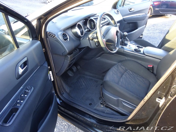 Peugeot 3008 1,6 VTi 88kW Panorama 2010
