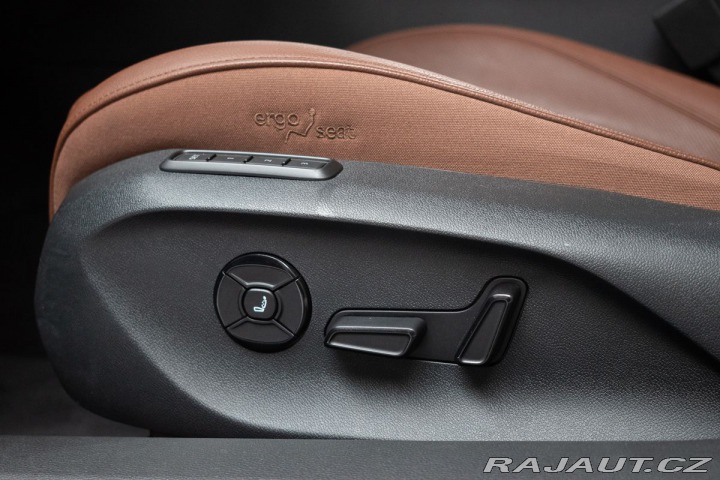 Škoda Superb 2.0TDI L&K*TAŽNÉ*ZÁRU 2024