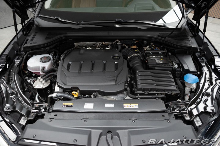 Škoda Superb 2.0TDI L&K*TAŽNÉ*ZÁRU 2024