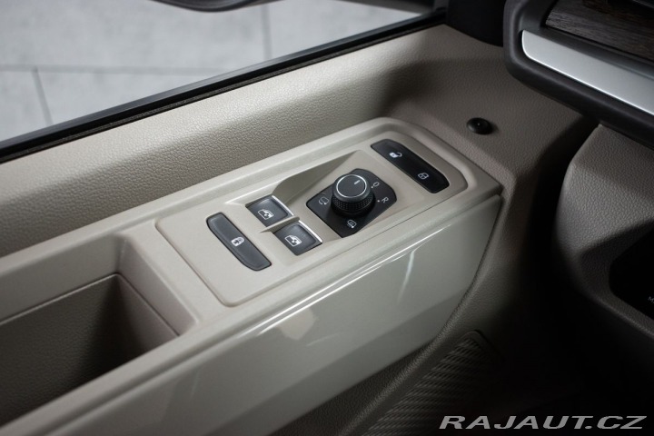 Volkswagen Multivan 2.0 TDI STYLE*LONG*TAŽNÉ* 2023