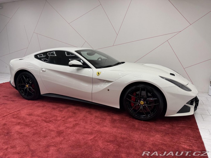 Ferrari Ostatní modely F12 Berlinetta F12 LIFT*DISPALY*CAMERA*C 2014