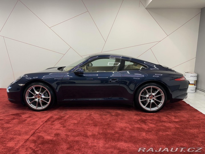 Porsche 911 Carrera CAMERA*XENON*PANO 2013