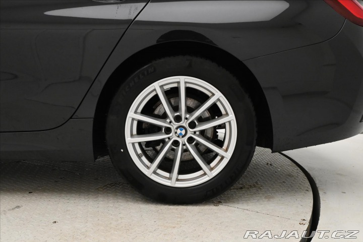 BMW 3 2,0 320d 140 kW Steptroni 2021