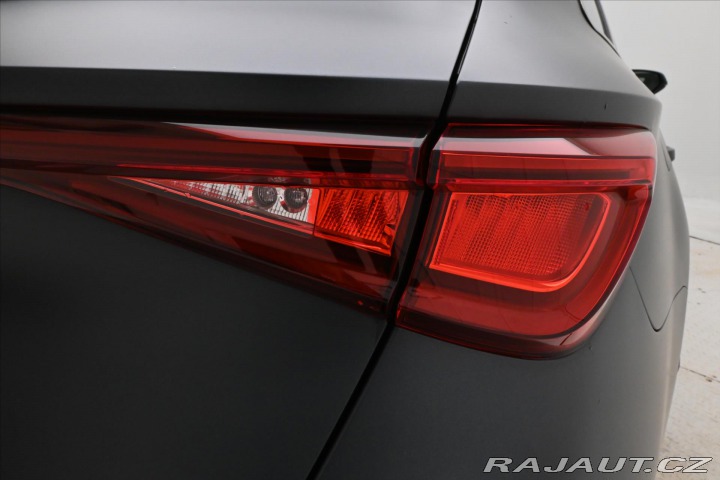 Cupra Leon 2,0 TSI ST 180 kW DSG Zár 2023