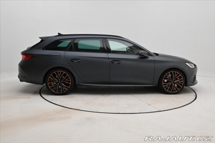 Cupra Leon 2,0 TSI ST 180kW DSG Záru 2023