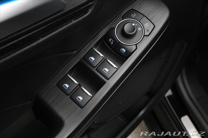 Ford Kuga 2,5 PLUG-IN 112 kW ST-LIN 2023