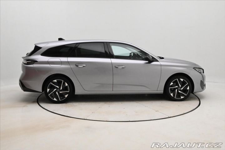 Peugeot 308 1,5 BlueHDI 96 kW ALLURE 2022