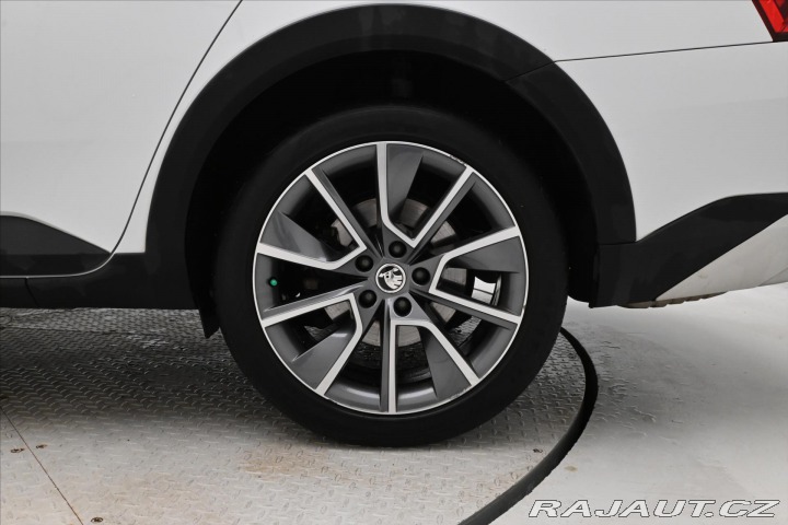 Škoda Superb 2,0 SCOUT TDI 140kW DSG 4 2020