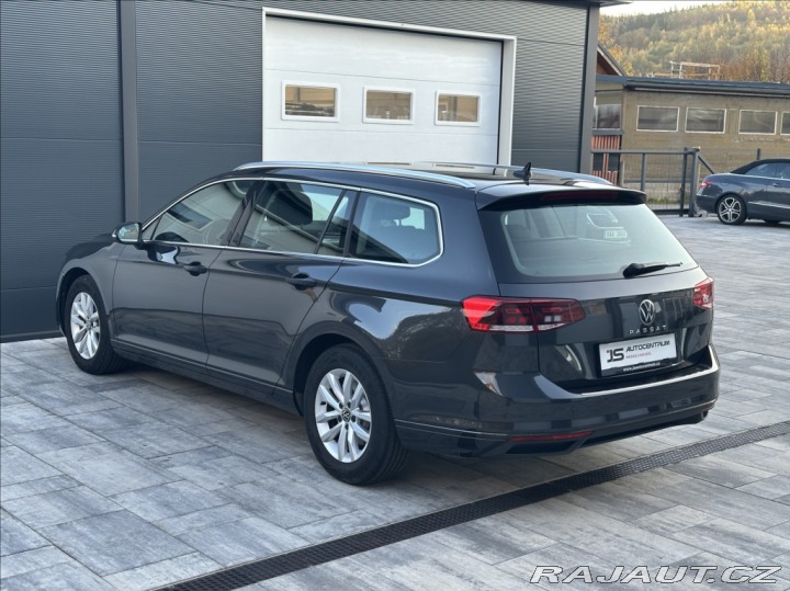 Volkswagen Passat 1,5 TSI 150PS  Business D 2022