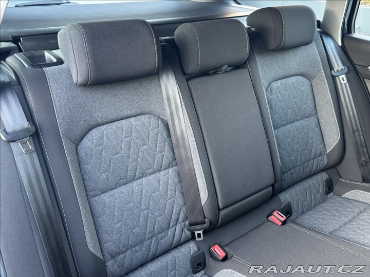 Volkswagen Passat 1,5 TSI 150PS  Business D 2022