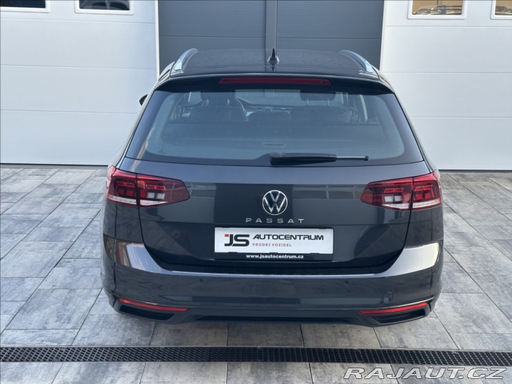 Volkswagen Passat 1,5 TSI 150PS  Business D 2022