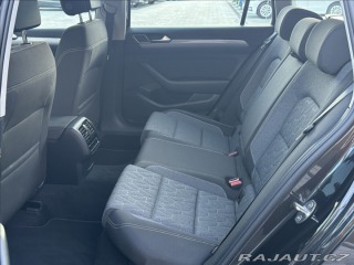 Volkswagen Passat 1,5 TSI 150PS  Business D 2022