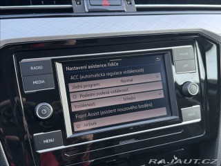 Volkswagen Passat 1,5 TSI 150PS  Business D 2022