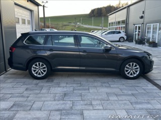Volkswagen Passat 1,5 TSI 150PS  Business D 2022
