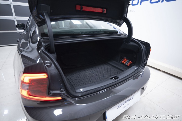 Volvo S90 2,0 D4 NAVI KAMERA 4x VÝH 2020