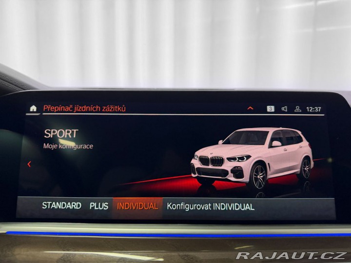 BMW X5 M50i xDrive, LASER, MASÁŽ 2022