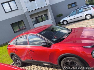 Citroën C4 r.2021,66000km.Výbava Shi 2021
