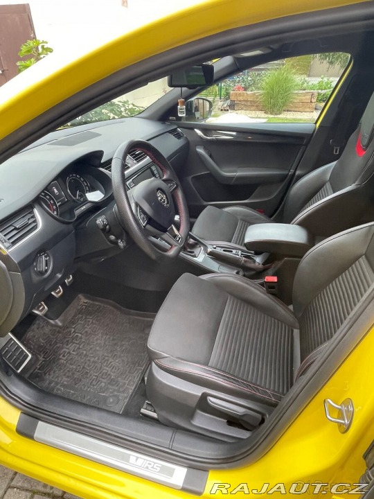 Škoda Octavia RS TDI 135 kw. Manuál, we 2014