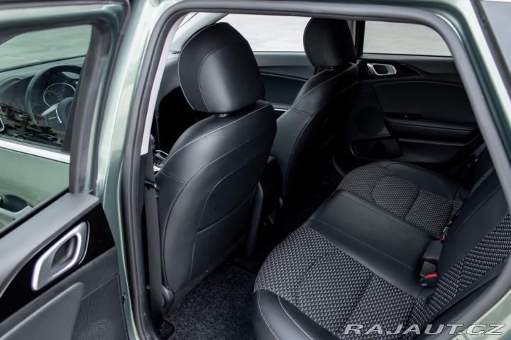 Kia Ostatní modely Ceed SW Ceed SW 1.5 T-GDi | GOLD 2025