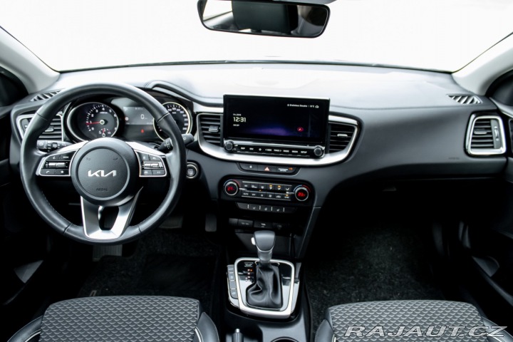 Kia Ostatní modely Ceed SW Ceed SW 1.5 T-GDi | GOLD 2025