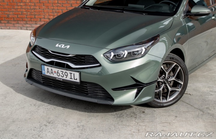 Kia Ostatní modely Ceed SW Ceed SW 1.5 T-GDi | GOLD 2025