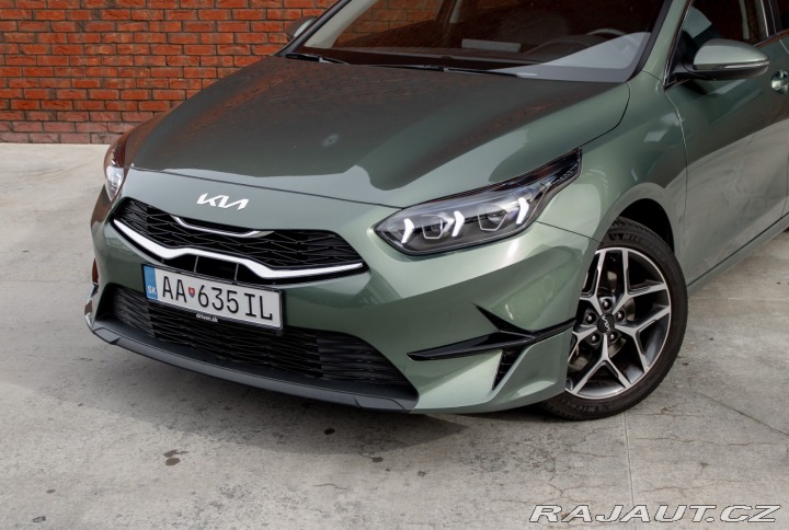 Kia Ostatní modely Ceed SW  Ceed SW 1.5 T-GDi | GOLD 2025